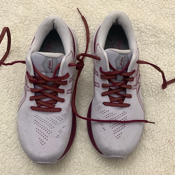 Women’s ASICS sneakers. Good condition. Worn about 5 times. - Picture 1 of 7